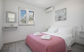 Sea View Apartments Dammi With Free Parking